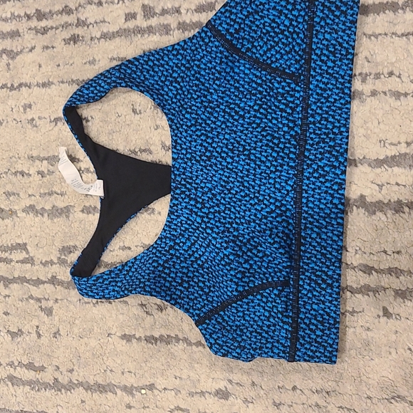 Lululemon Circuit Breaker Bra Scatter Star Beach Blanket Blue Black - Picture 6 of 8